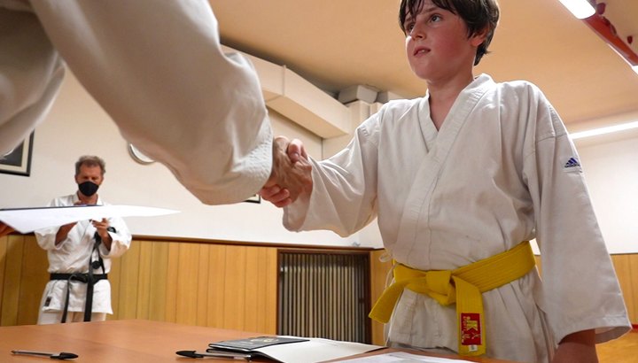 30c9917d-bambini-1-1_10k00dc0k00be00000y000